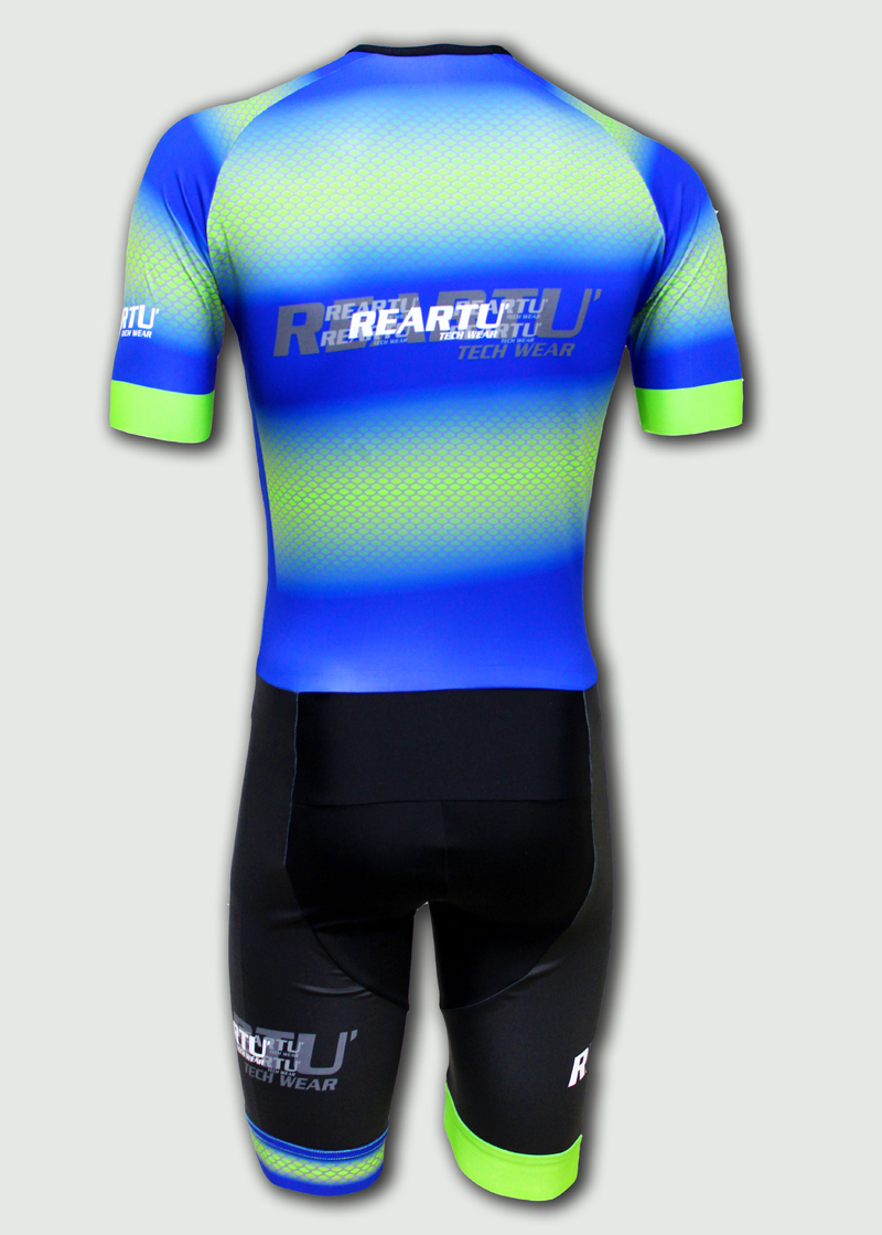 body-skating-young-2 ReArtu-skating-young-2